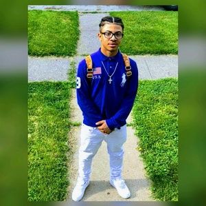 Meet your Posher, Treyy